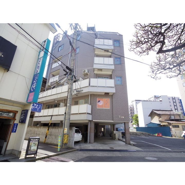 Tビル302の外観