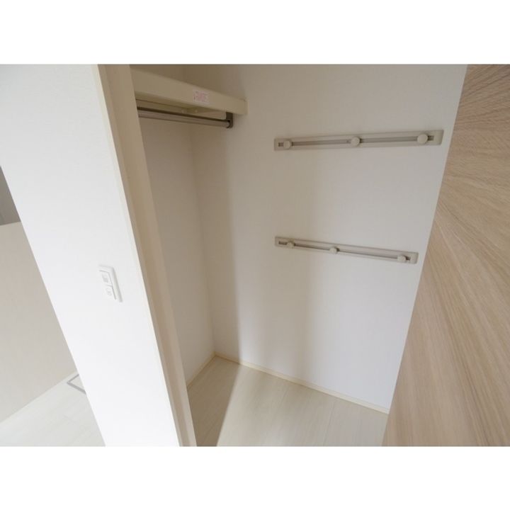 ロイヤルヴィレッタ A棟102の内装