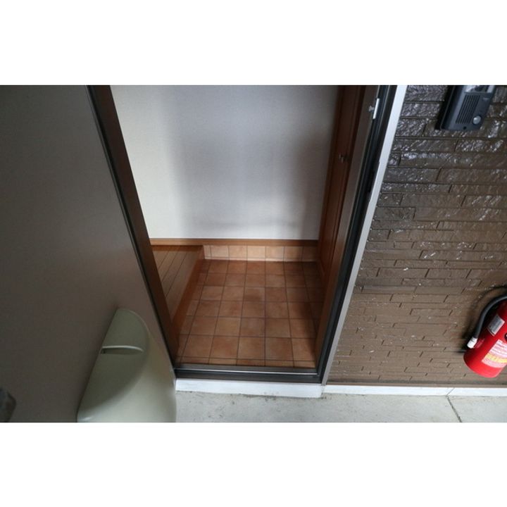 パーチェ長峰203の玄関