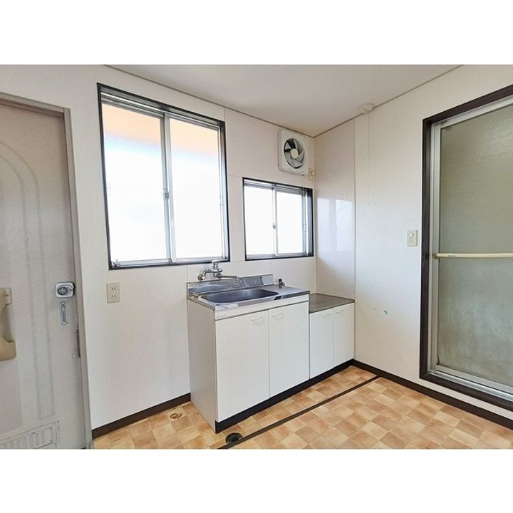 フォーブルONEB202のキッチン