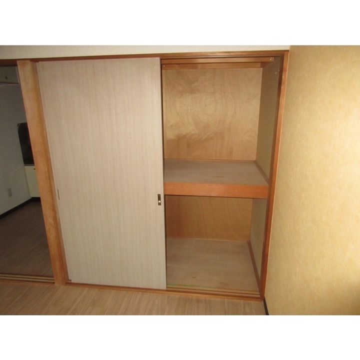 サルヴァトーレ208の内装