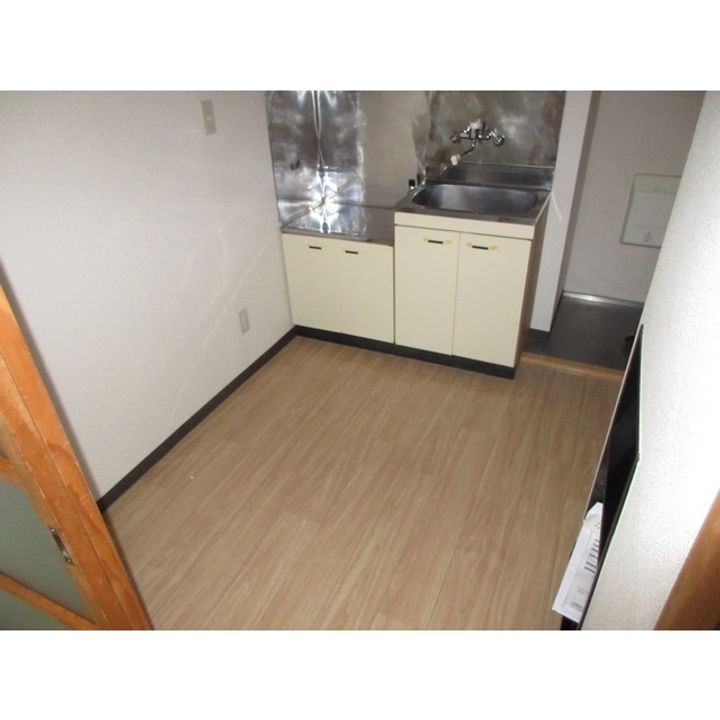 サルヴァトーレ208のキッチン