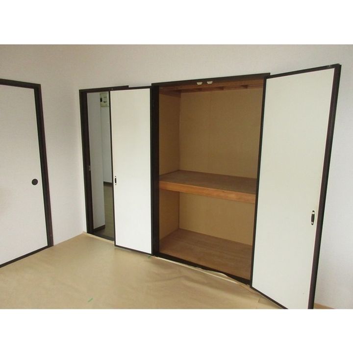フレグランストゥギャザーA棟201の居間