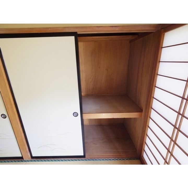 松代ハイツAの内装