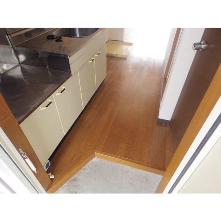 サンシティ202の玄関