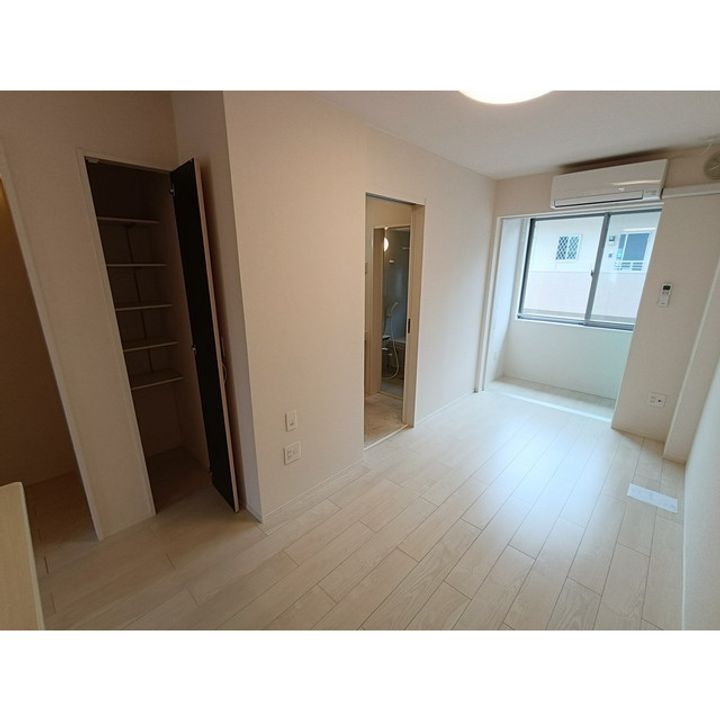 Green Hills桔梗Ⅱ203の居間