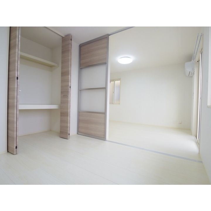 エステート中島 南館の内装