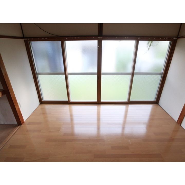 長野県松本市岡田下岡田(一戸建)の賃貸物件中の居間