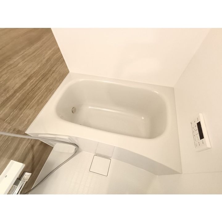 トレアティック島内103の風呂