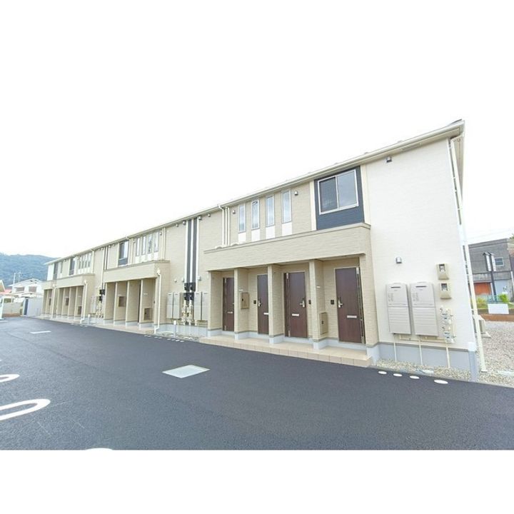 トレアティック島内103の外観