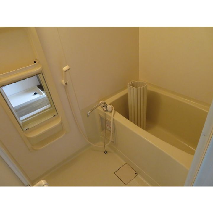 ヴェルデュール鎌倉の風呂