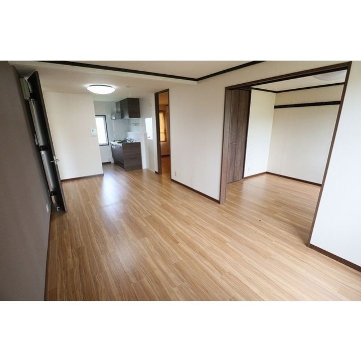 ジュネス砥川の居間