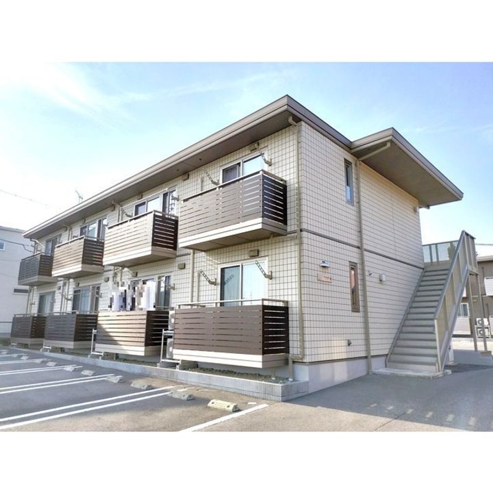 Riverain南102の外観