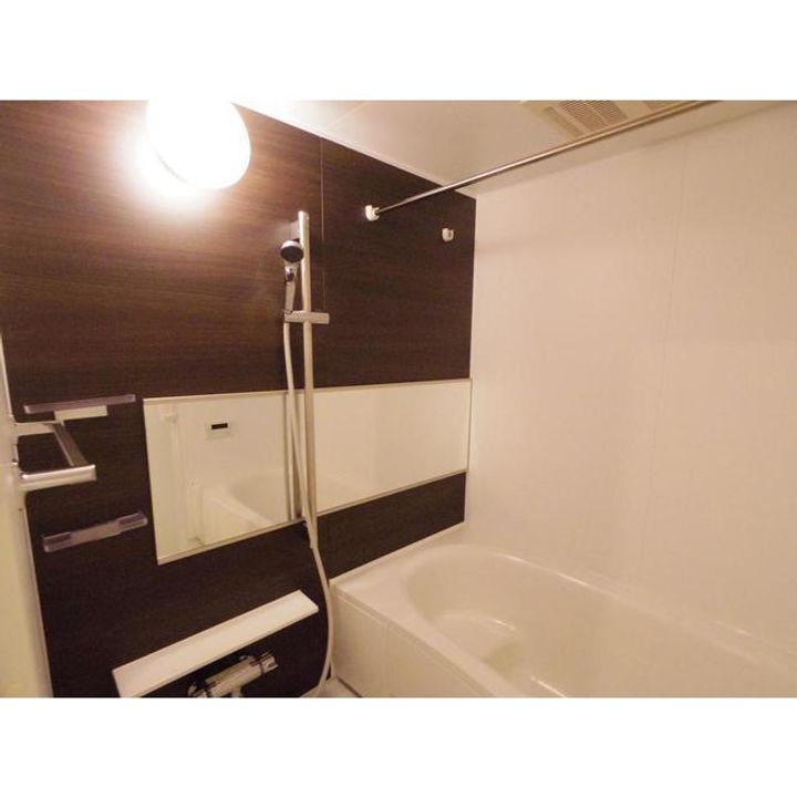 トレントットⅡの風呂