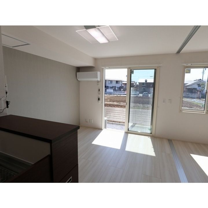 ウッドランド A棟の居間