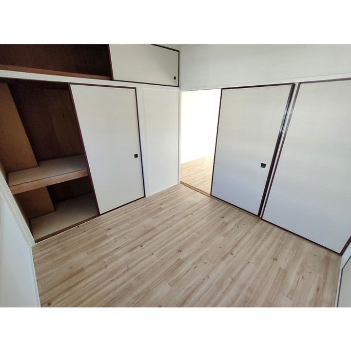 ビレッジハウス川岸 2号棟204の内装