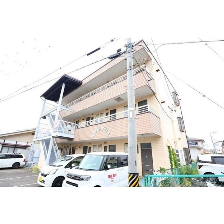 コーポホワイトヴィラ105の外観