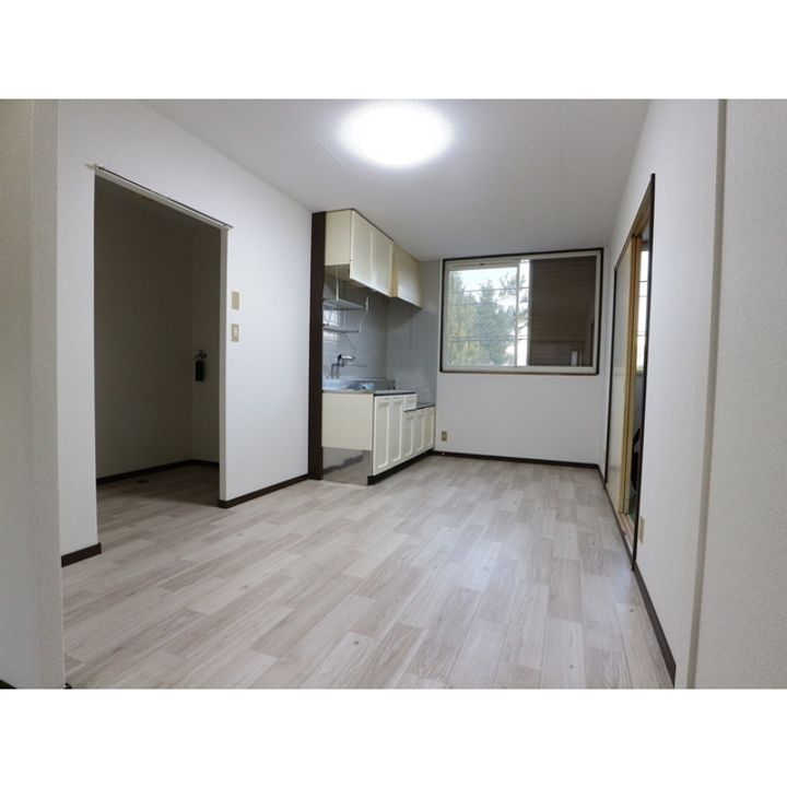 サンシティEPOCH B棟201の居間