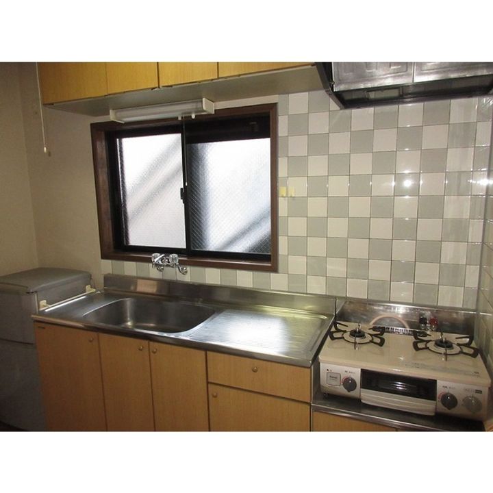 ロイヤルパレス202のキッチン