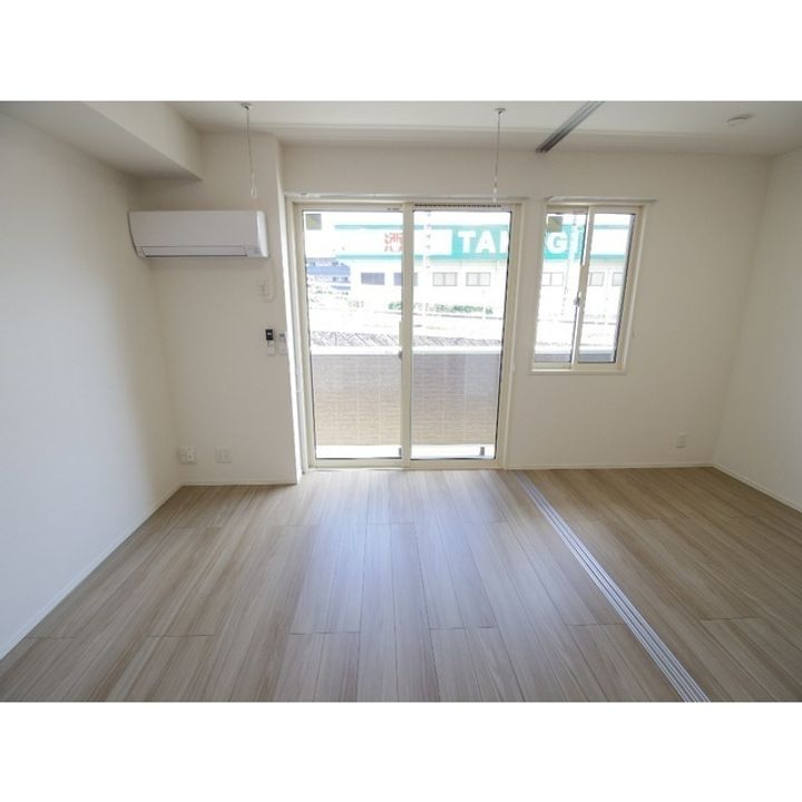 ハイム・プラージュの居間