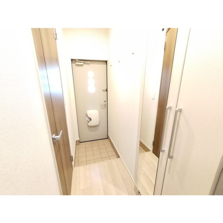 エスポワールWestの玄関