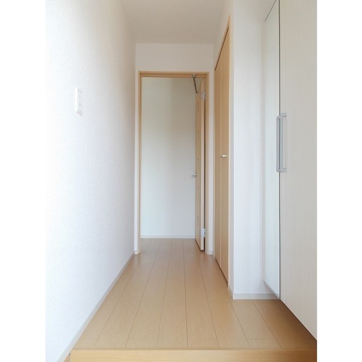 フリーデ・Kの玄関