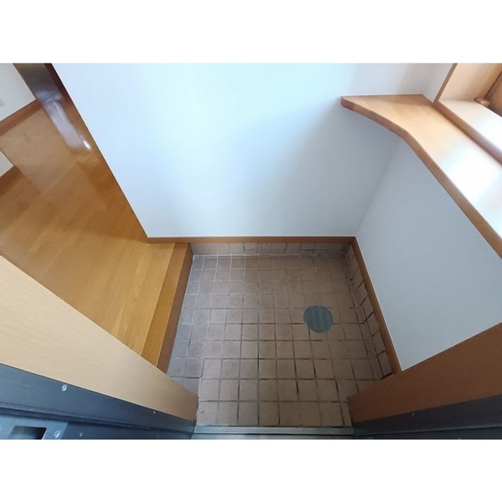 Mコーポ A103の玄関