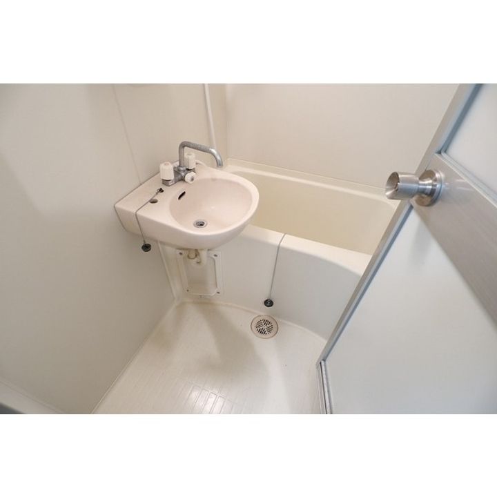 ラッキーシティハウス202の風呂