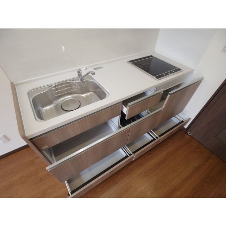 N Residence 通り町4-Dのキッチン