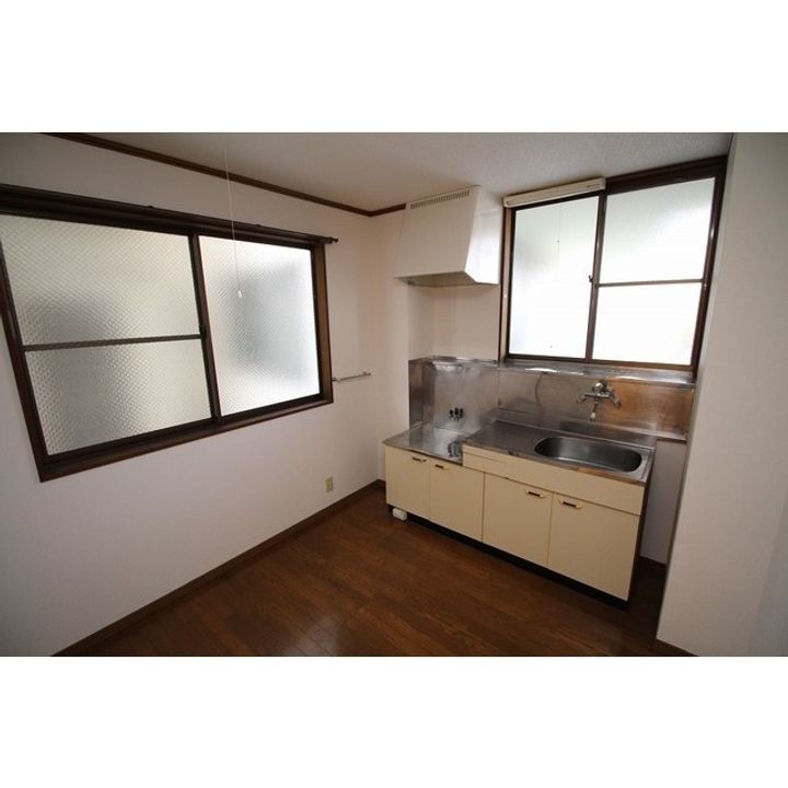 イズミハイツ203のキッチン