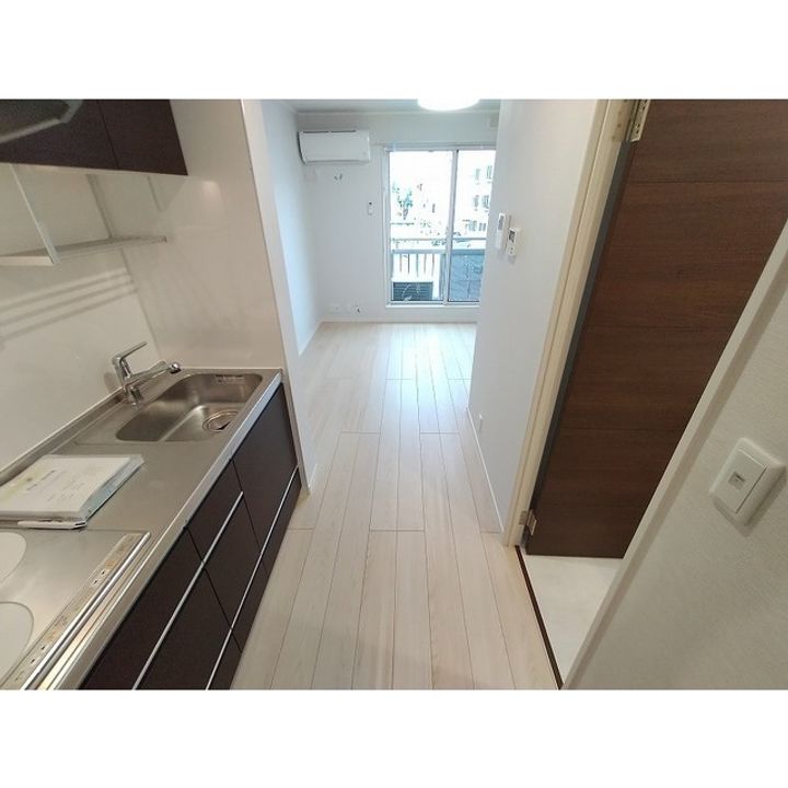 ウィズハイム信州大学前205の内装