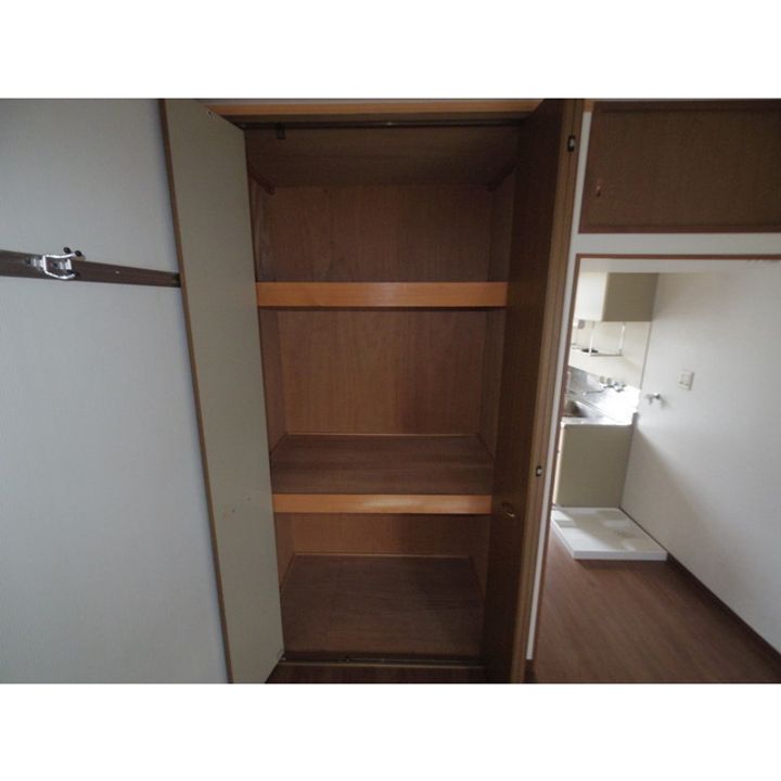 ハイツアルプス103の内装