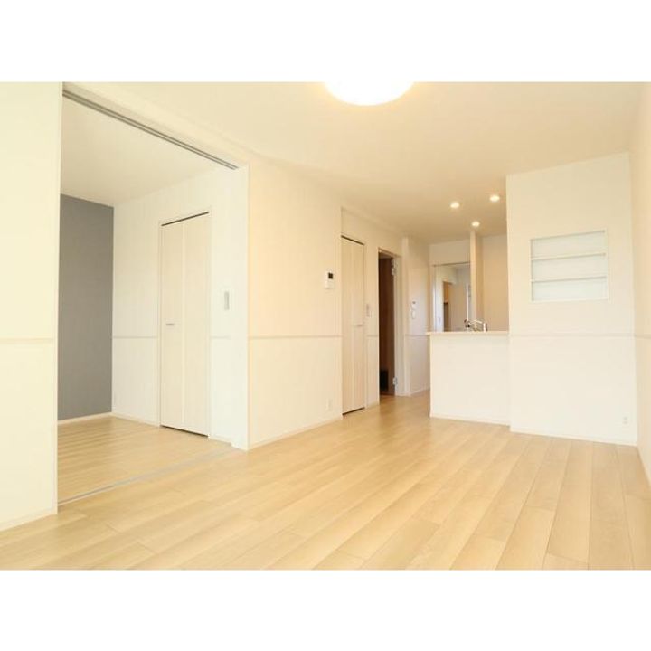 プレステージ・佐久平の居間