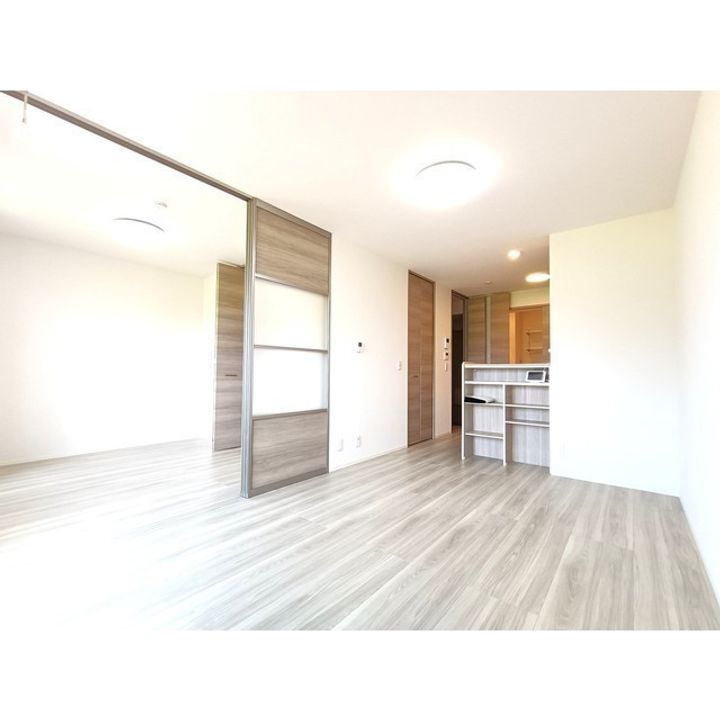 ベルコリーヌ783 D棟101の居間