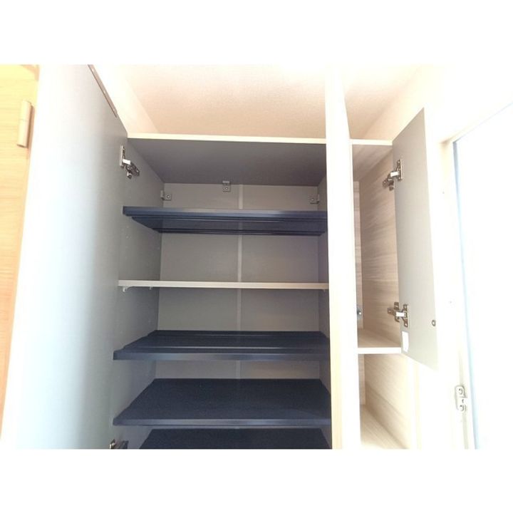 ベルコリーヌ783 D棟101の玄関