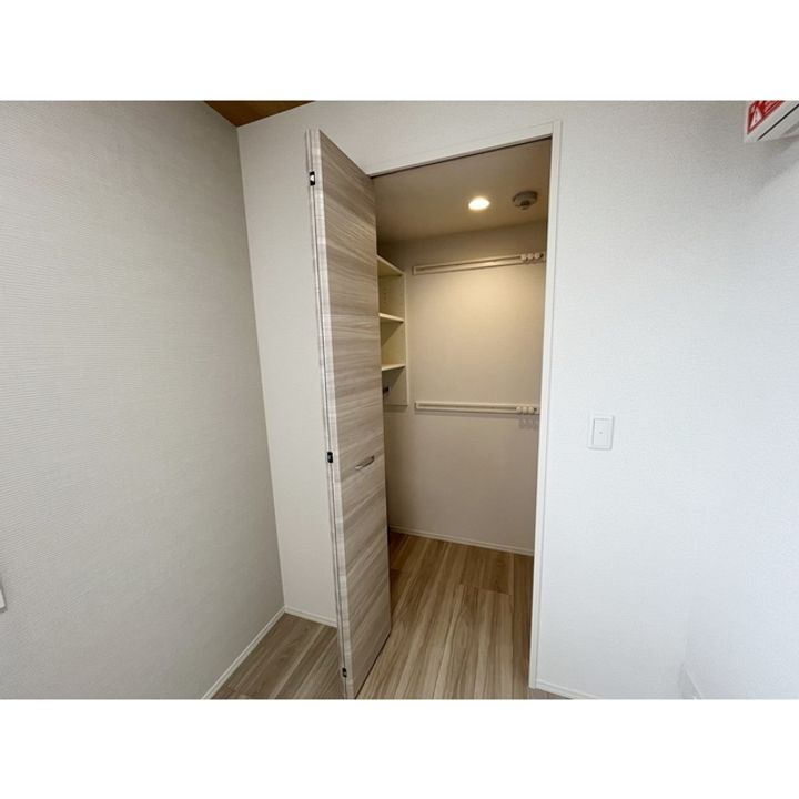 コラージュくりた207の内装