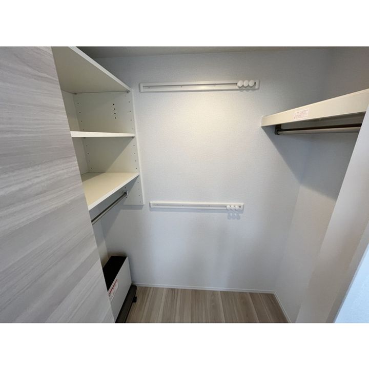 コラージュくりた207の内装