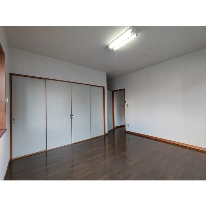 コーポ藤森B-2の居間