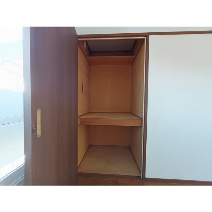 サンライト高田101の内装