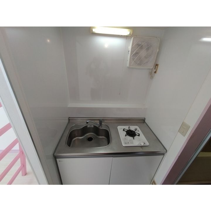 フラワーハイツ103のキッチン