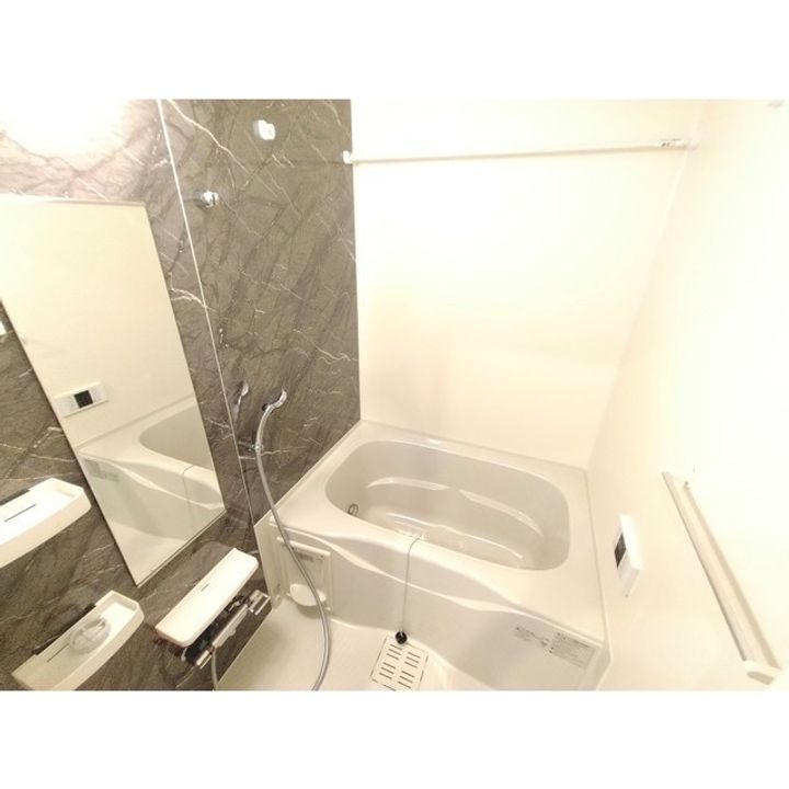 ヒカルサ佐久猿久保Ⅱの風呂