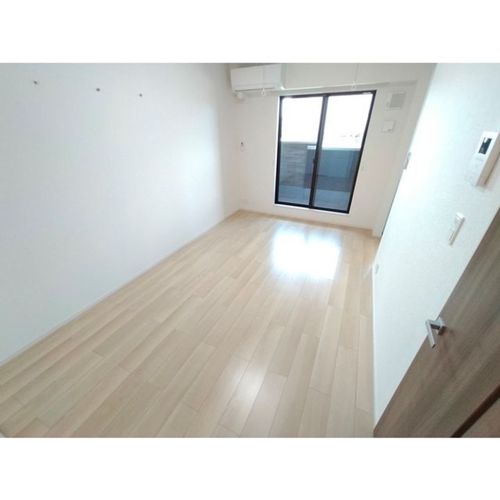 ヒカルサ佐久猿久保Ⅱの居間