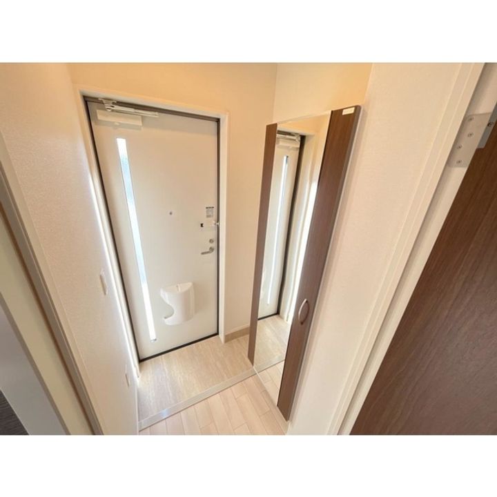 TAKE‐G(テイク グラン)105の玄関