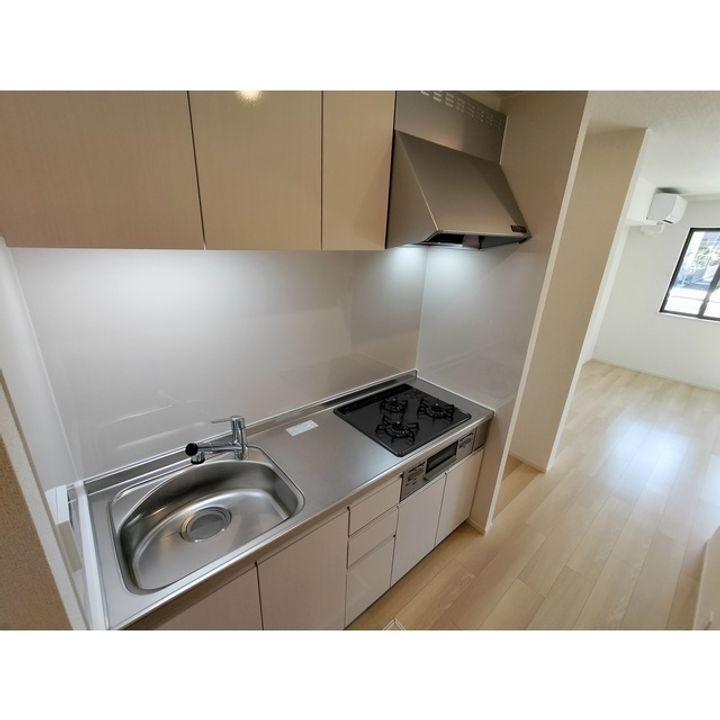 コンフォーティア南箕輪Ⅱ A棟103のキッチン