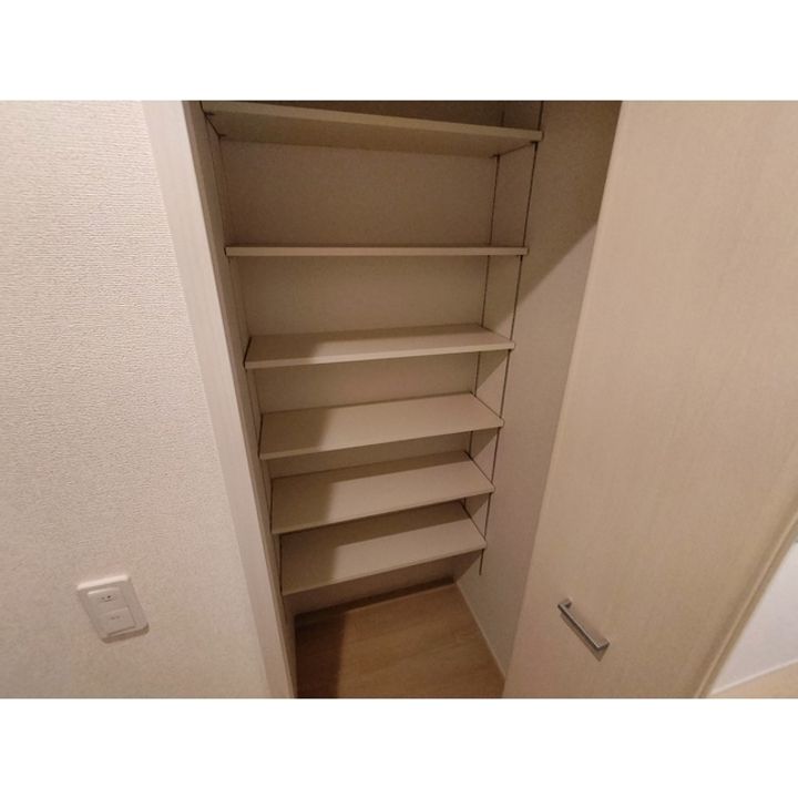 コンフォーティア南箕輪Ⅱ A棟103の内装