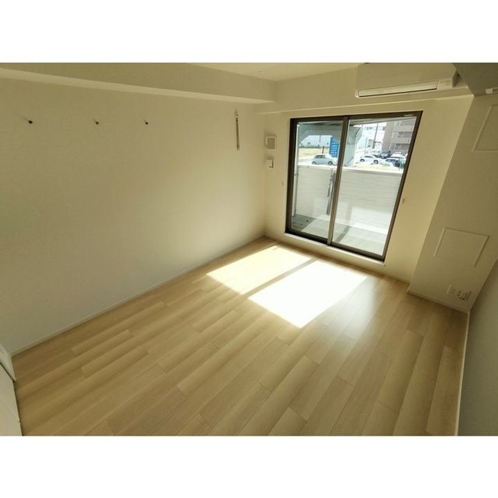 コンフォーティア南箕輪Ⅱ B棟302の居間