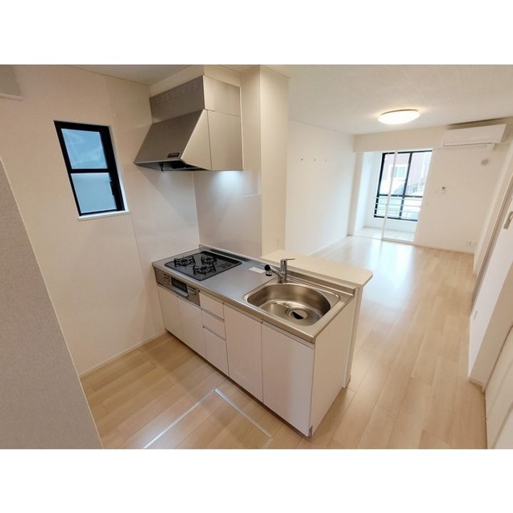 グランドハウス上駒沢103のキッチン