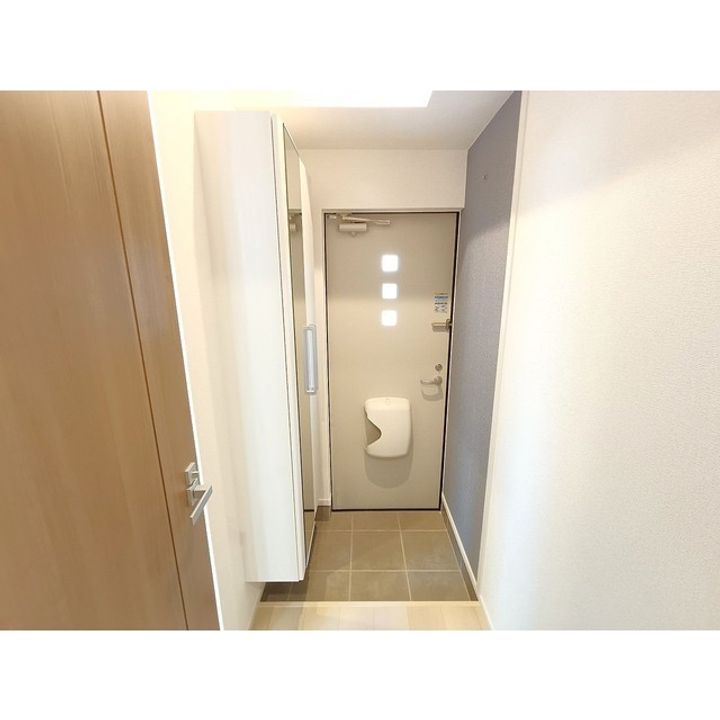 シャルマン シャトー・iの玄関