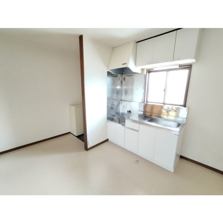 A ONE 山崎105のキッチン