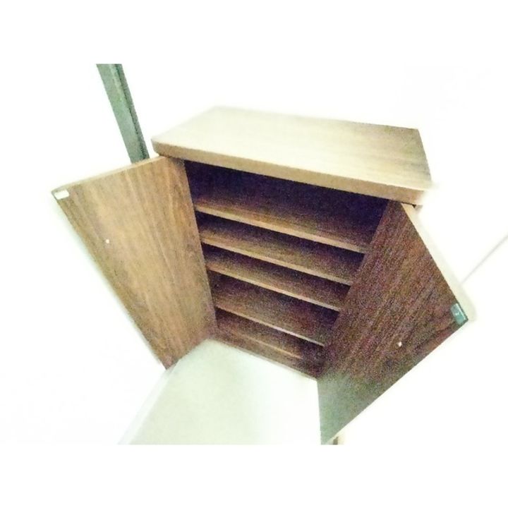 A ONE 水押105の玄関